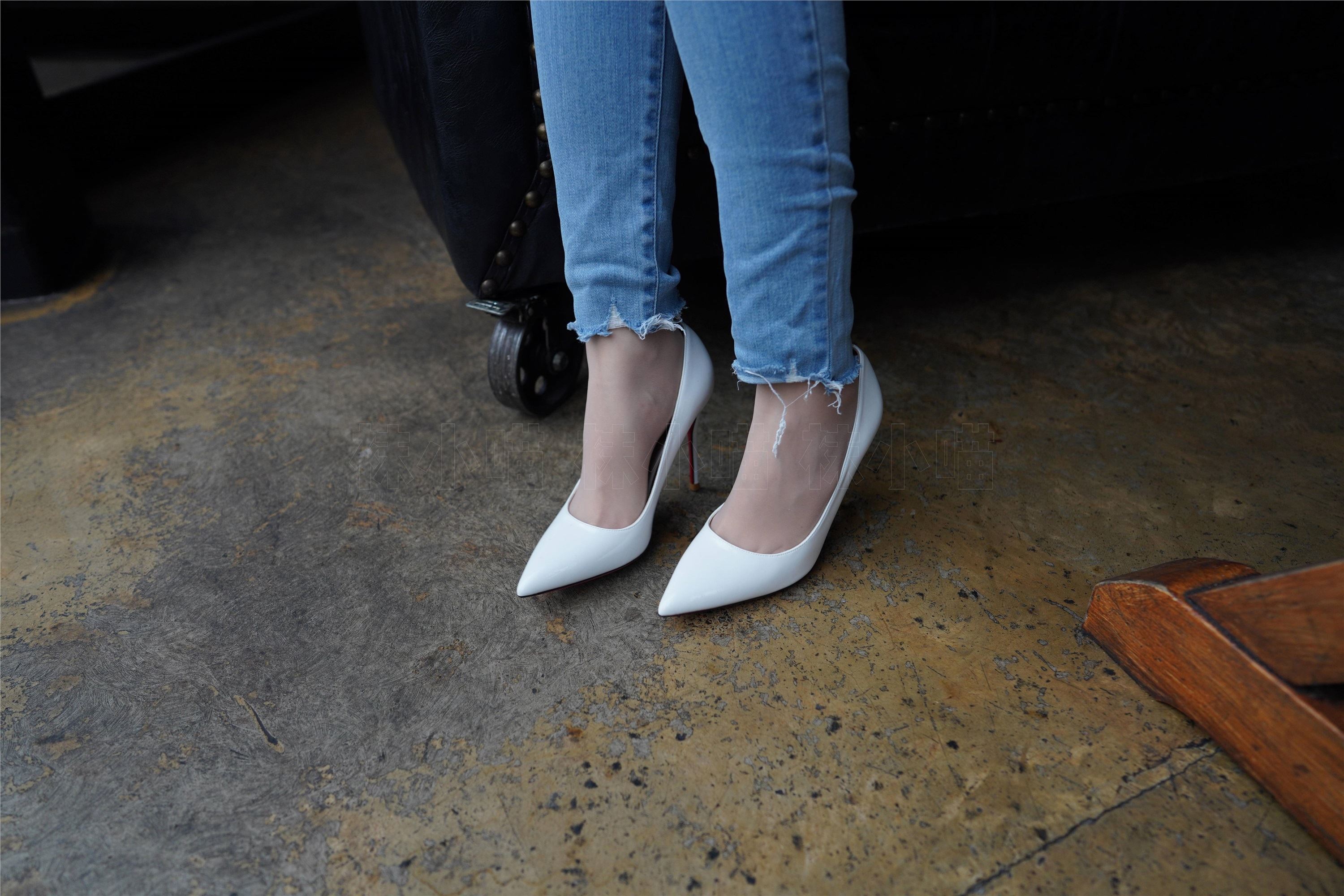 kittyWawa袜小喵  KT279 牛仔裤